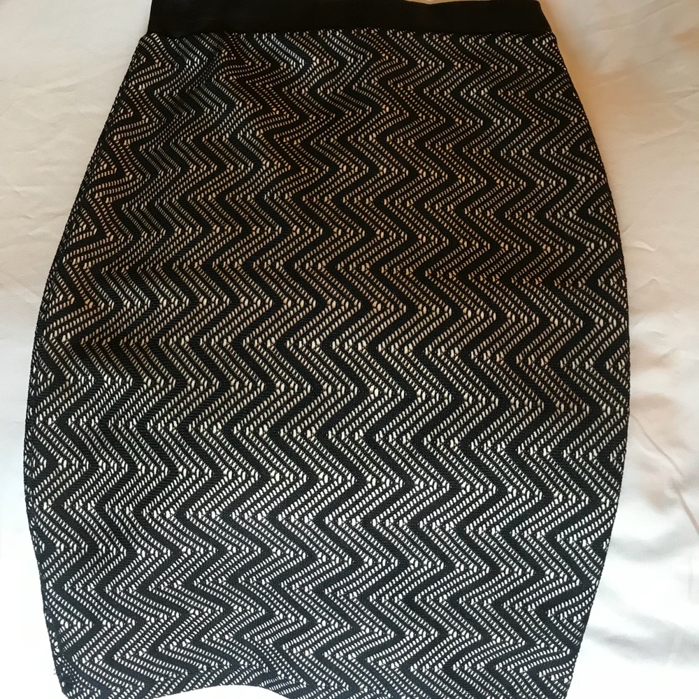 Mid-length skirt